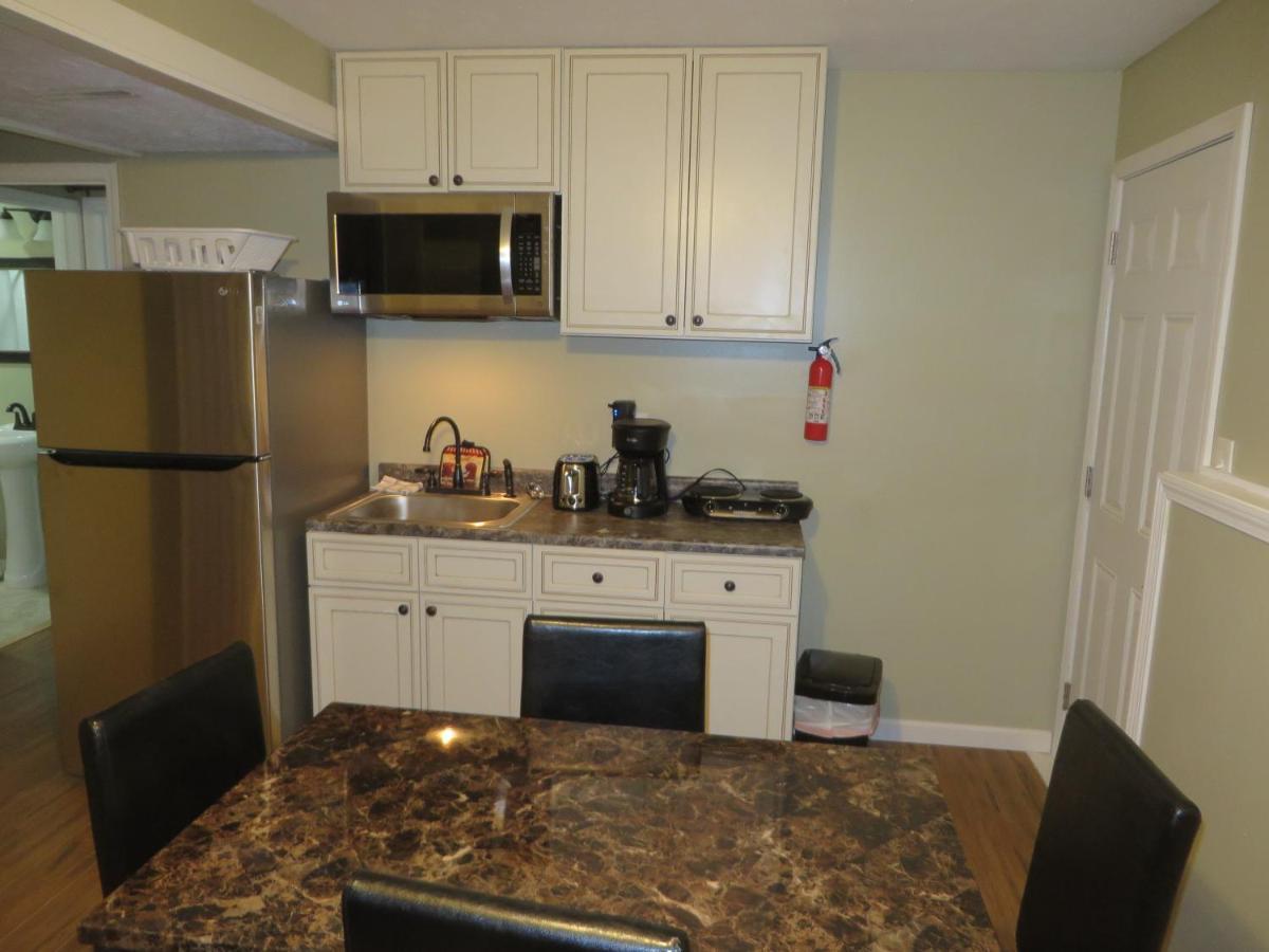 5 Star Atlanta Harsfield Guesthouse カレッジパーク エクステリア 写真